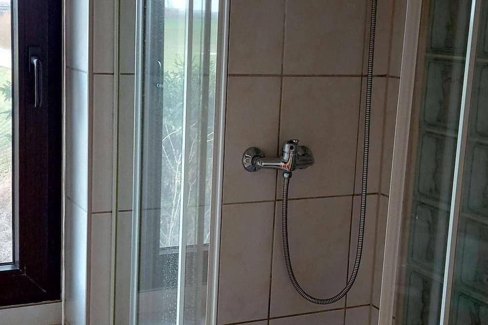 Ganze Wohnung, Ferienwohnung Haus Irmgard in Schloen-Dratow, Müritz