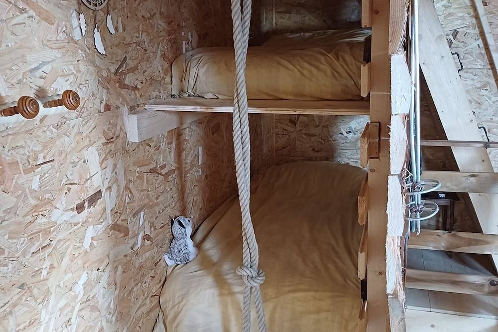 The “Cabane des Deux Soeurs”  in Le Bourg-d'Oisans, Les Deux Alpes