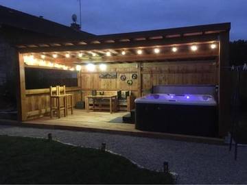 Location de vacances pour 2 personnes, avec jacuzzi ainsi que terrasse et jardin à Autigny-la-Tour