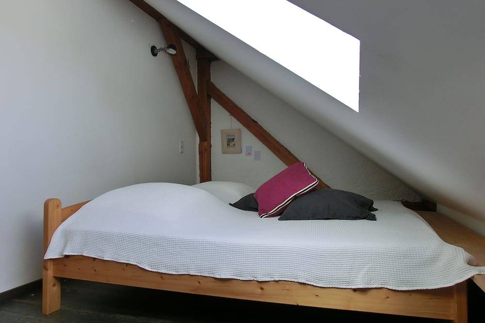 Ganze Wohnung, Ferienwohnung am Lamahof in Welden - Fuchstal Natururlaub in Bayern geniessen in Fuchstal, Romantische Straße