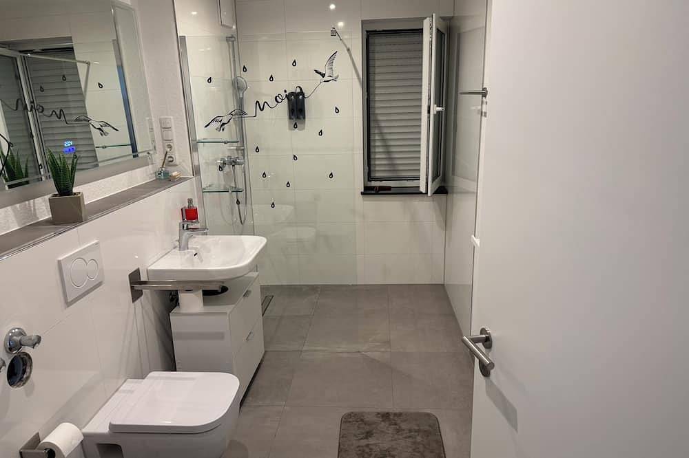 Ganze Wohnung, Moderne Ferienwohnung Nähe Phandtasialand kleine Auszeit 2 in Weilerswist, Rheinland
