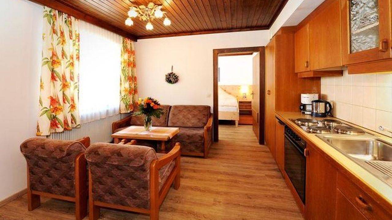 Entire holiday apartment, Ferienwohnung für 1 Person in Zell am See in Zell am See (City), Zell am See
