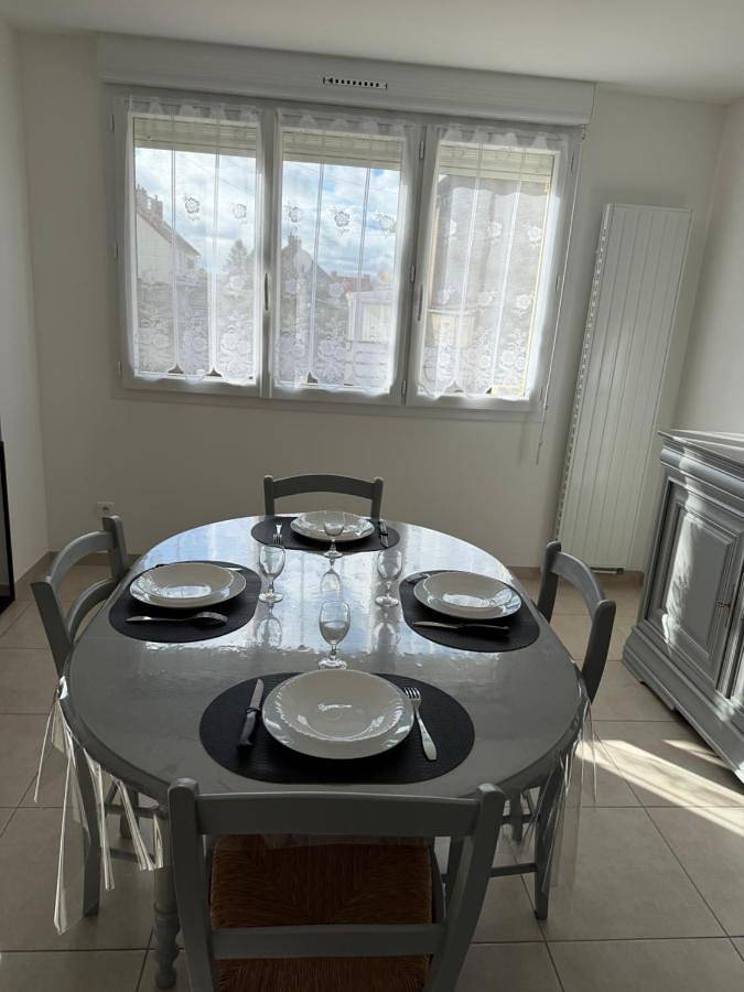 Two-Bedroom House in Isques, Région de Boulogne-sur-Mer