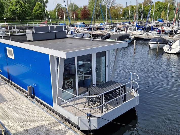 Boot voor 4 personen, met Terras in Naarden