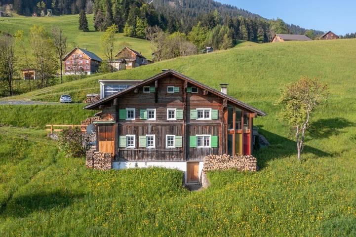 Ferienwohnung für 7 Personen, mit Terrasse und Ausblick in Raggal - 3