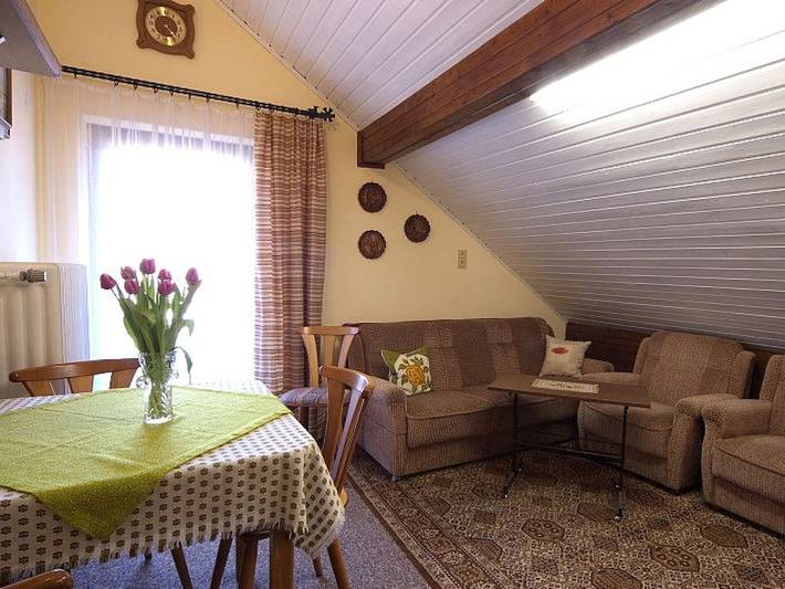 Ferienhaus für 6 Personen, mit Balkon und Terrasse sowie Garten in Pottenstein - 4