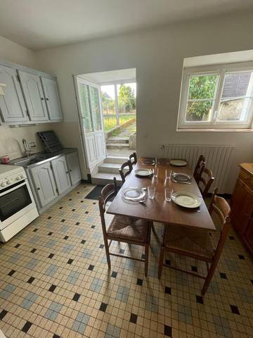 Gîte pour 5 personnes, avec jardin à Marigné-Peuton