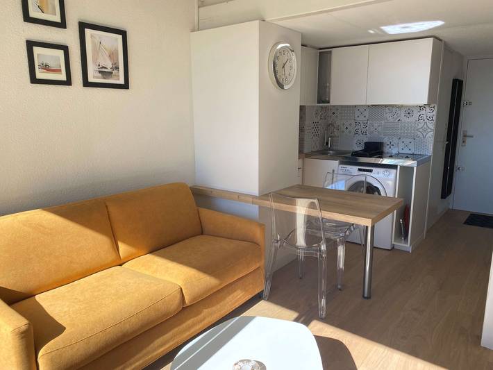 Gîte pour 2 personnes, avec balcon dans Port De Balaruc Les Bains - 4