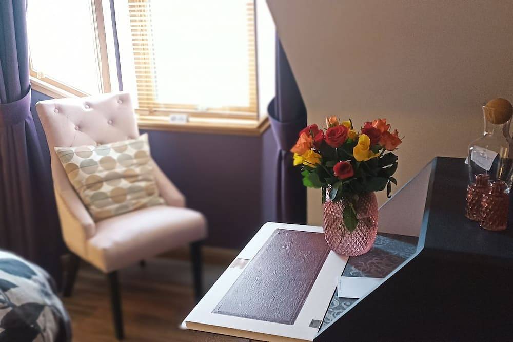 Outlander Boutique B&B King in Cruden Bay, Aberdeenshire