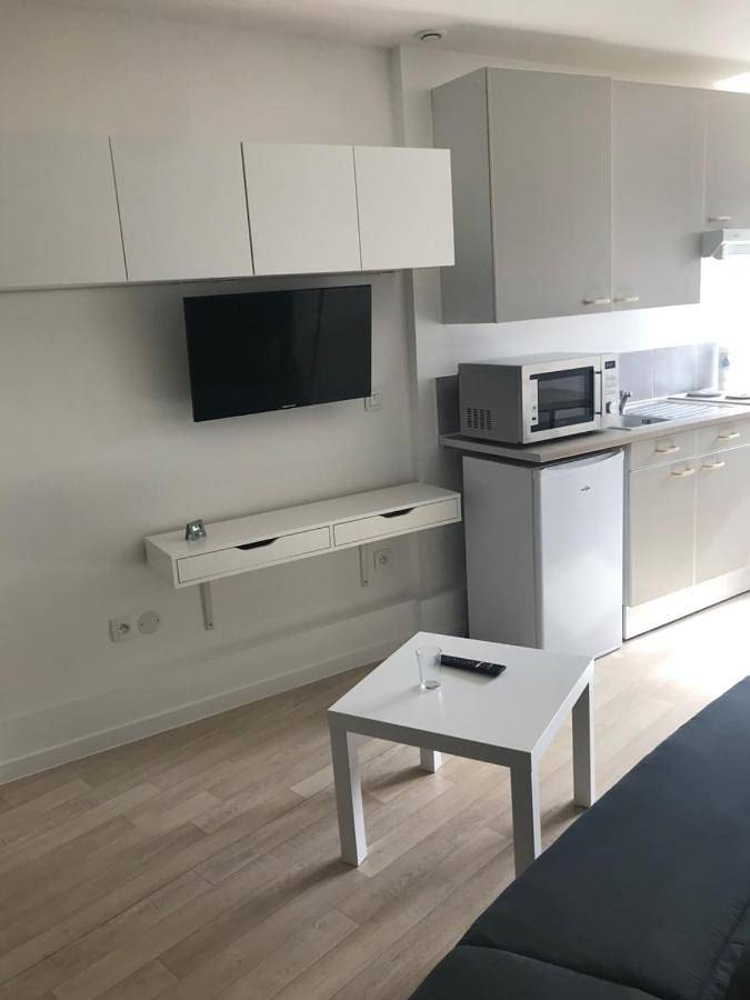 Appartement entier, Studio with Sofa Bed in Cappelle-la-Grande, Région de Dunkerque