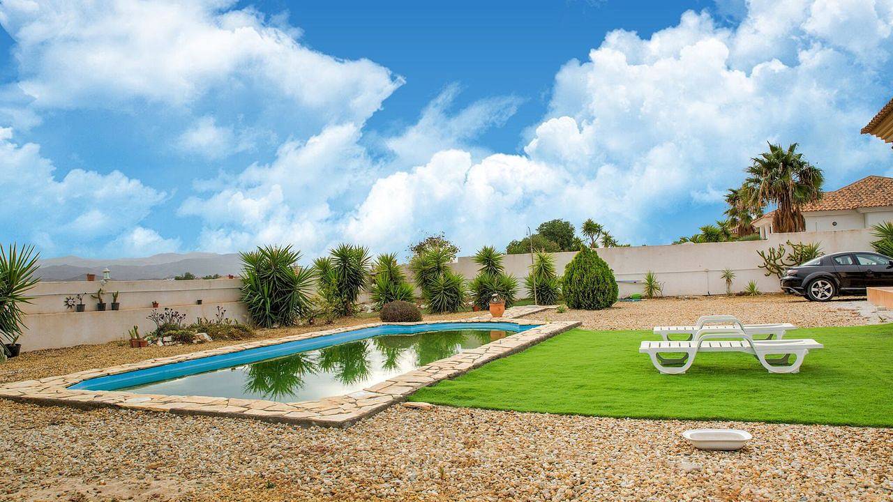 Bungalow para 2 personas con jardín in Albox, Provincia de Almería