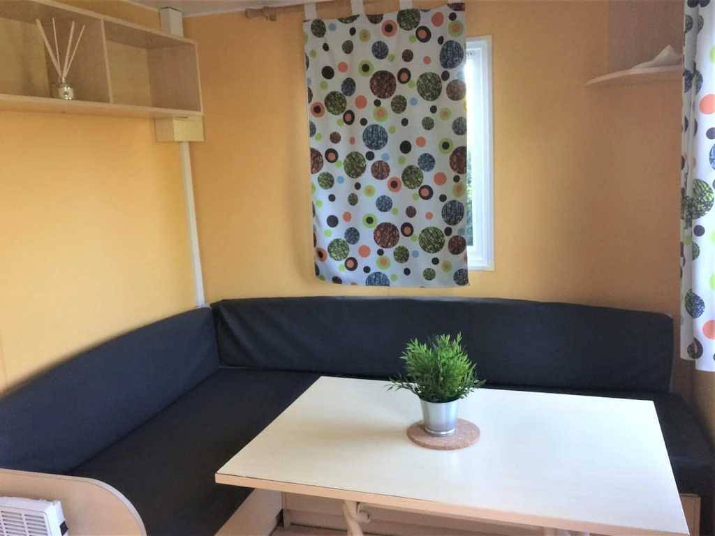 Zecamping 3* piscine chauffée hammam sauna locatif Tv 26m2 2 pers in Verruyes, Deux-Sèvres