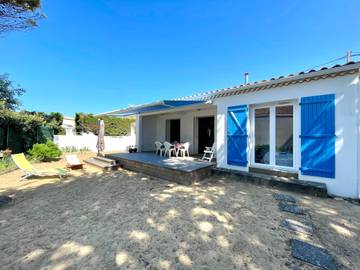 Gîte pour 6 personnes, avec jardin dans Plage du Marais-Girard