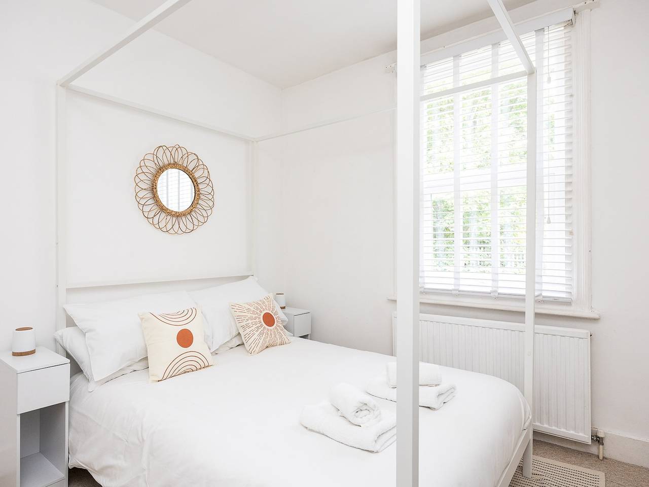Entire apartment, Pass the Keys | Poets' Corner Stylish Apartment | Station Location in Hove, Brighton