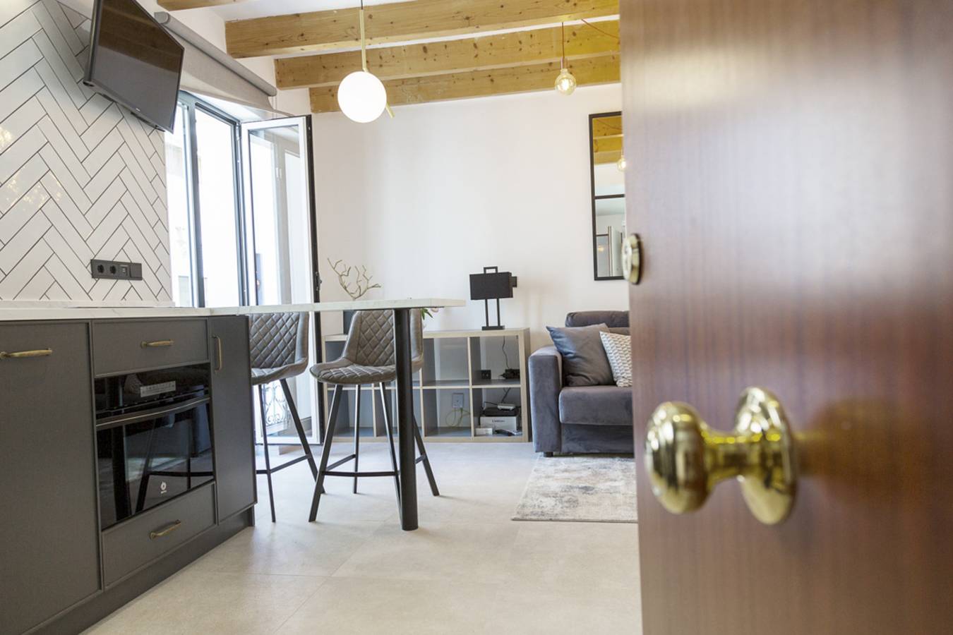 Entire studio, Cisneros by United Renters in El Barrio, Alicante