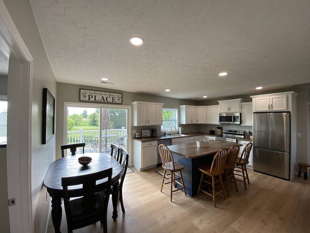 Wine Trail, Cozy Cabin plus hot tub in Union County (IL)