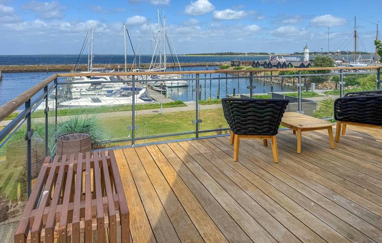 Ferienhaus für 8 Personen, mit Terrasse und Garten sowie Sauna und Ausblick in Årøsund - 2