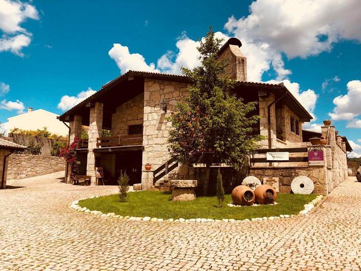 Maison de campagne pour 2 personnes, avec jardin et terrasse dans Teixoso - 3