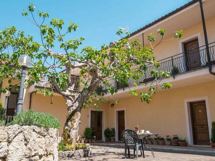 Hôtel pour 3 personnes, avec vue et jardin, animaux acceptés à Arpino - 3