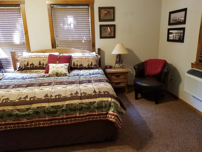 Lodge for 14 people, with pool and hot tub in Table Rock Lake