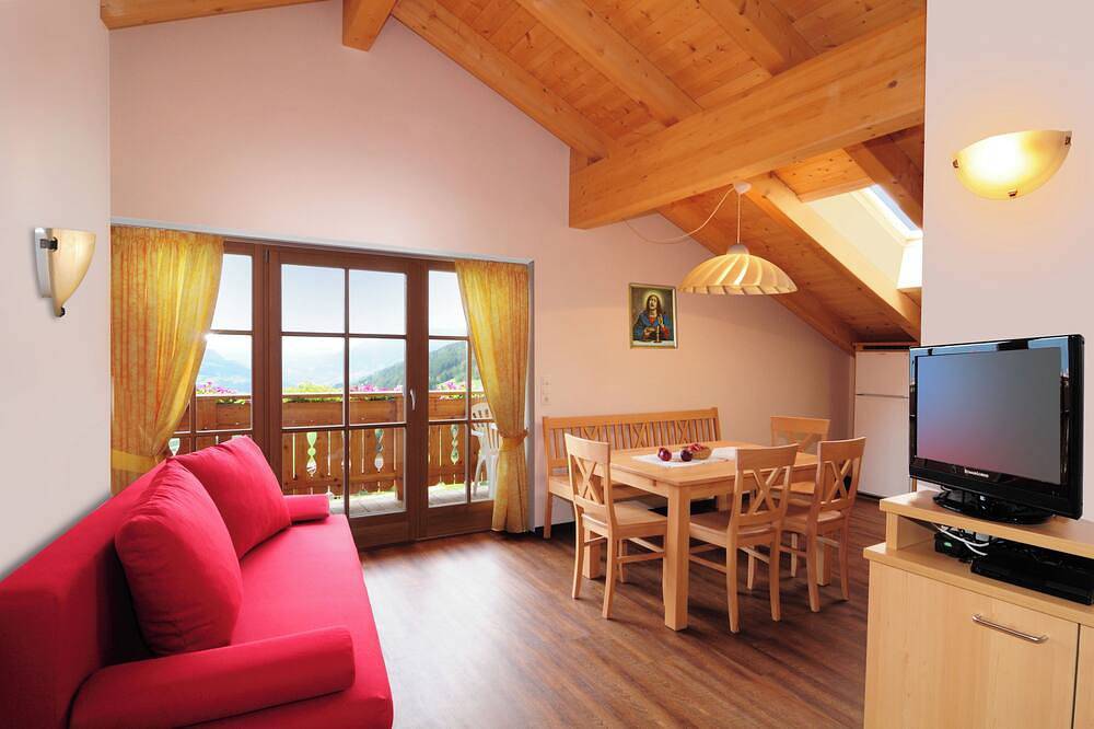 Ganze Wohnung, Gemütliche Wohnung mit herrlichem Blick auf die Bergwelt in Schnauders, Feldthurns
