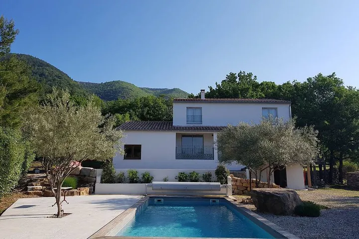 Villa pour 8 personnes, avec jardin et balcon - 1