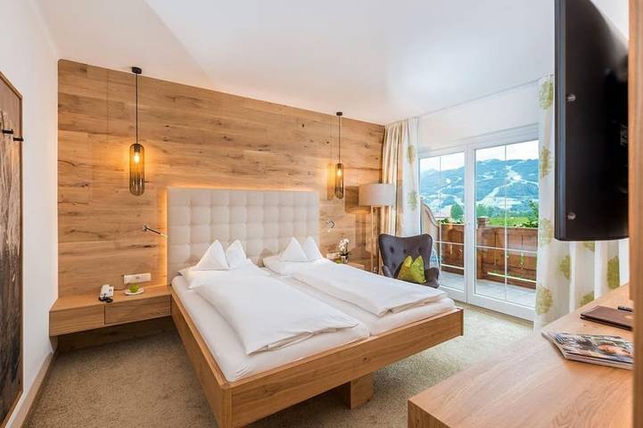 Ferienhaus für 2 Personen, mit Balkon und Whirlpool sowie Garten und Pool in Ramsau am Dachstein - 4