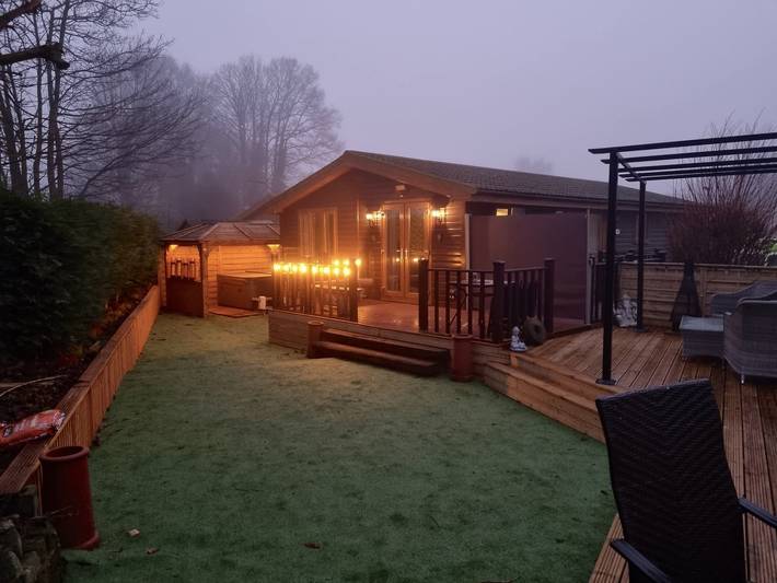 Cottage for 4 people, with Balcony/Terrace and Hot tub as well as Garden in Yorkshire