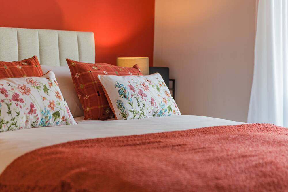 Entire apartment, The Bay, Folkestone Kent in Folkestone, Kent