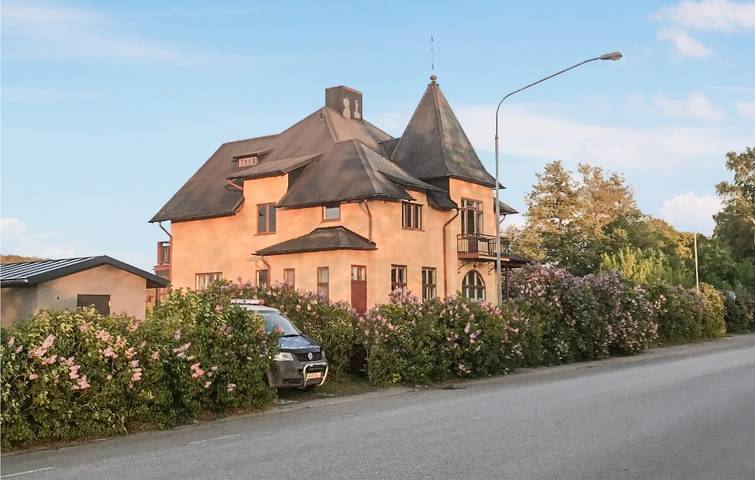 Ferienhaus für 8 Personen, mit Garten und Terrasse sowie Seeblick und Sauna - 1