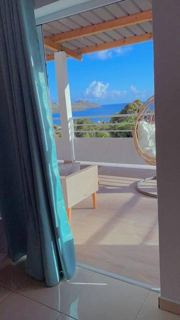 Maison d’hôte pour 2 personnes, avec jardin ainsi que jacuzzi et balcon, adapté aux familles dans Mayotte