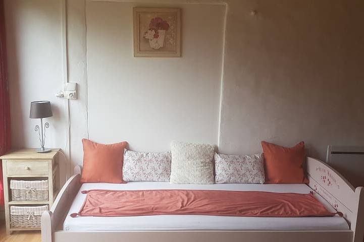 Gîte pour 5 personnes, avec terrasse et jardin à Cadalen - 3