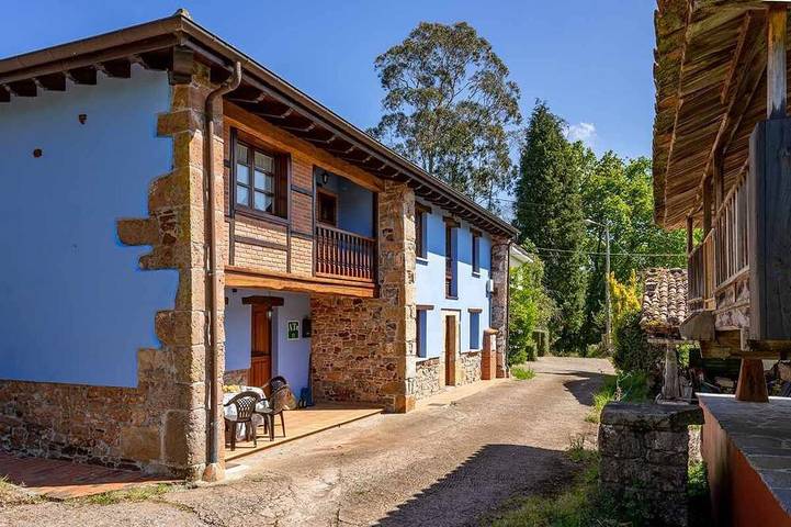 Holiday apartment for 5 people, with garden, with pets - 1