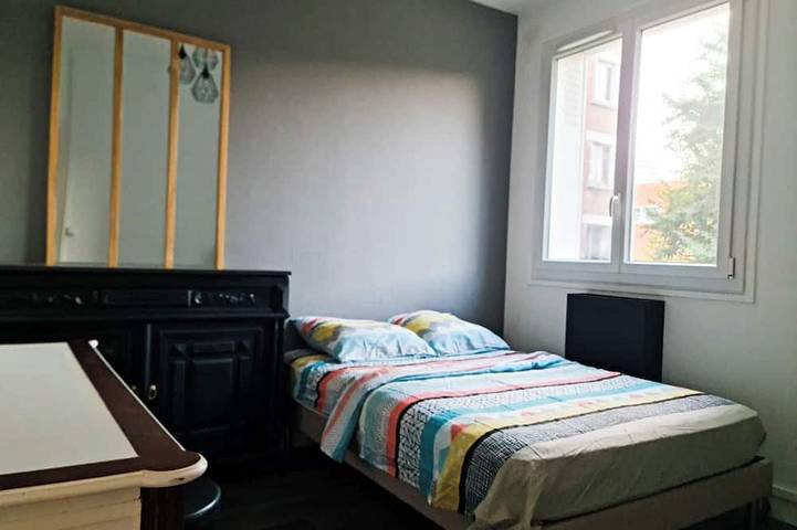 Appartement entier, Appart 3 chambres chic et spacieux, à deux pas de Paris in La Garenne-Colombes, Hauts-de-Seine