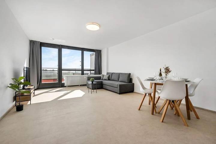 Ferienwohnung für 4 Personen, mit Terrasse und Ausblick in Bickenbach