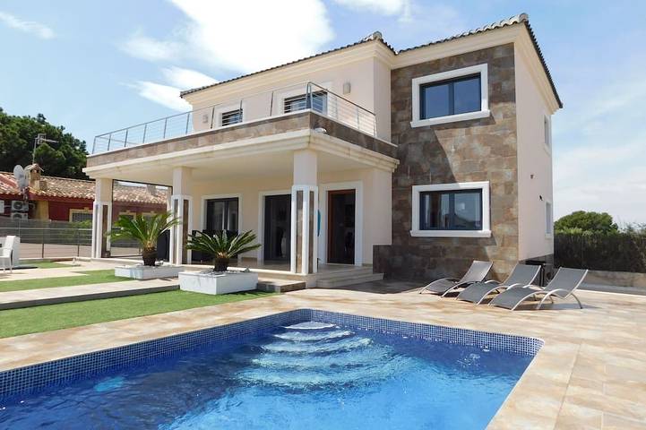 Maison de vacances pour 9 personnes, avec balcon et jardin dans Los Balcones