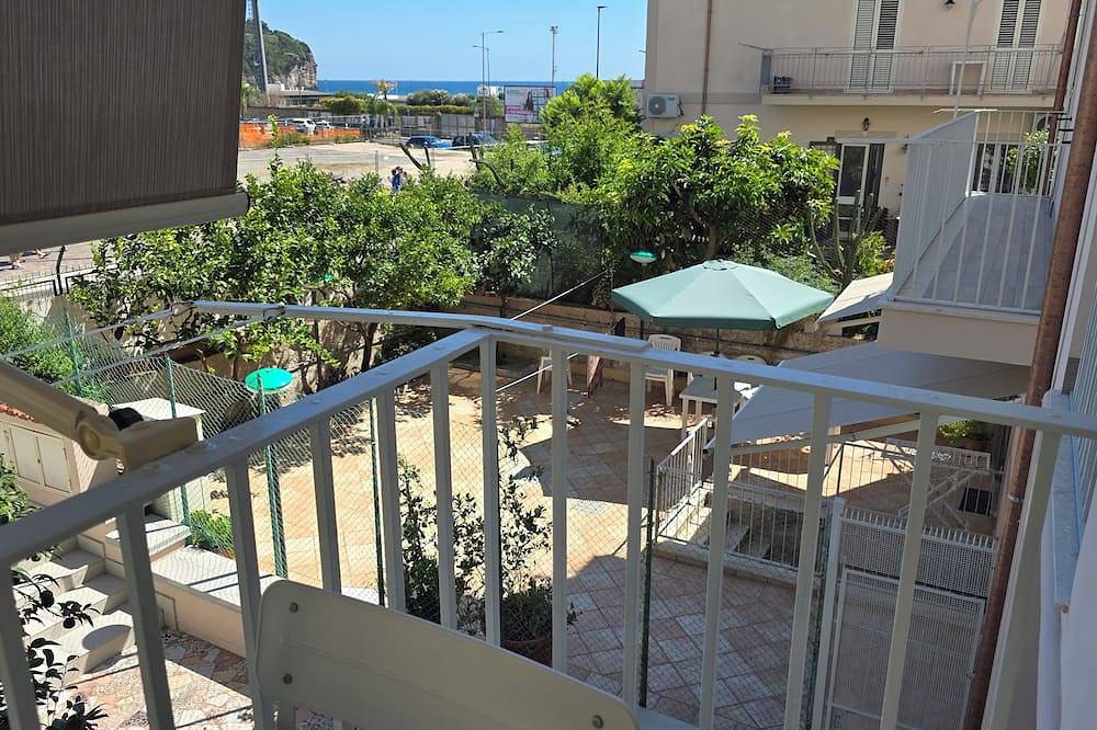 Tout le meilleur à portée de main in Lido Serapide, Gaeta