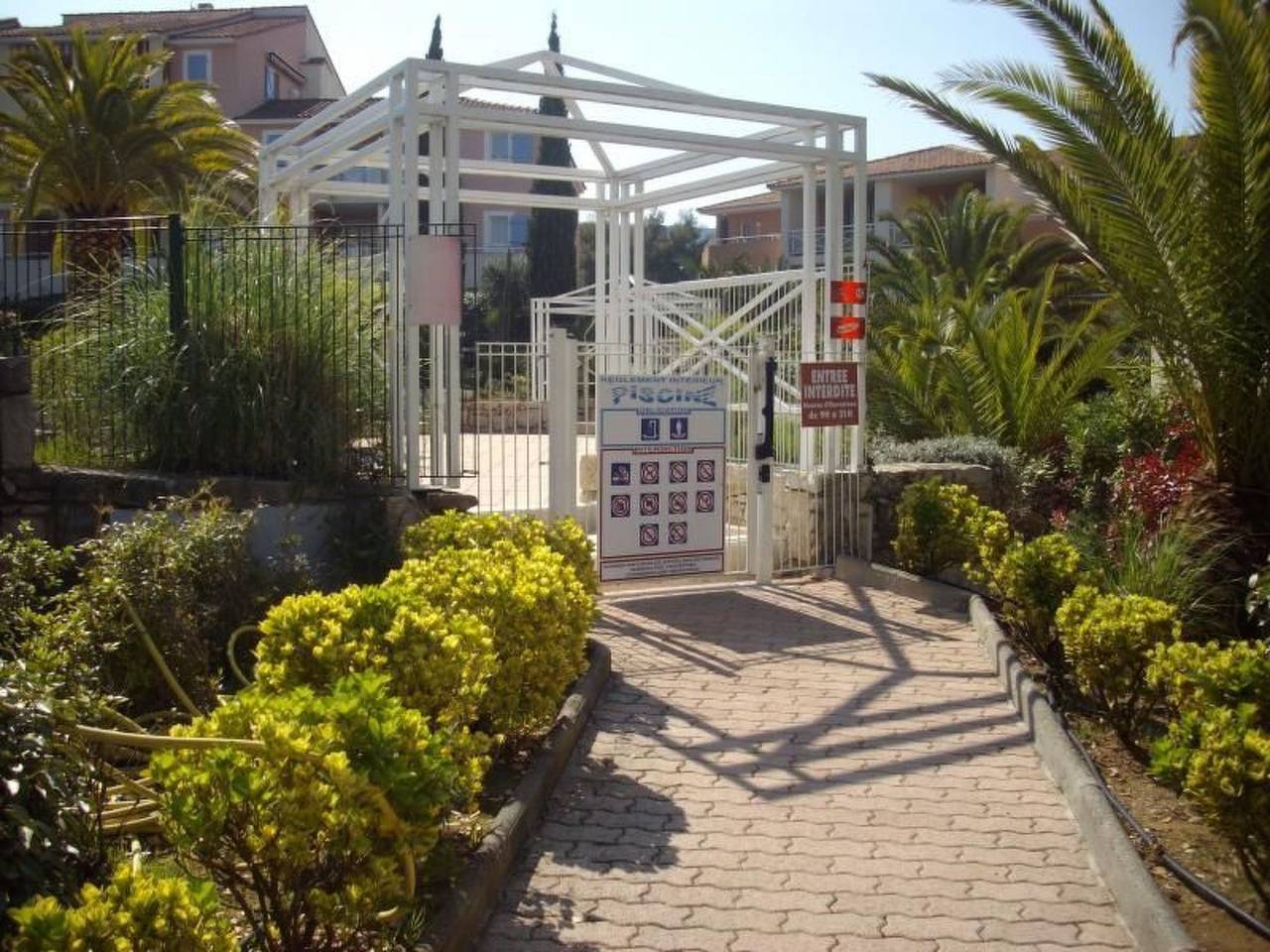 Entire apartment, Aufenthalt im Golf von Saint-Tropez in La Croix-Valmer, Draguignan region