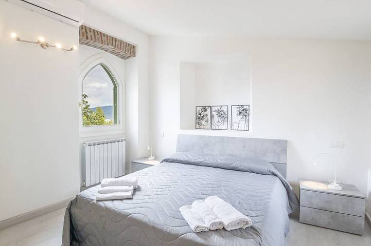 Entire apartment, Le Gemme in Meina, Comune di Meina