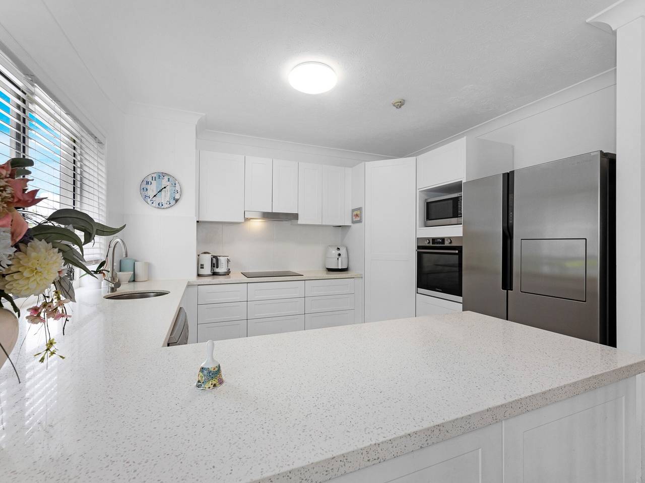 Ganze Wohnung, Entspannender Kurzurlaub nur wenige Schritte vom Strand entfernt mit Pool in Hervey Bay, Fraser Coast