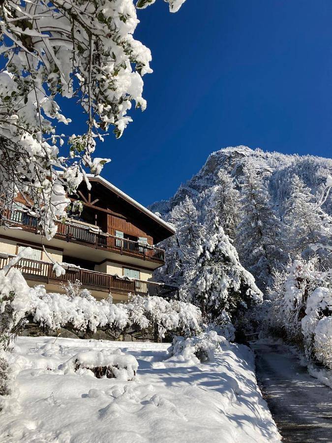 Maison pour 6 personnes, avec Terrasse ainsi que Jardin et Vue à Servoz