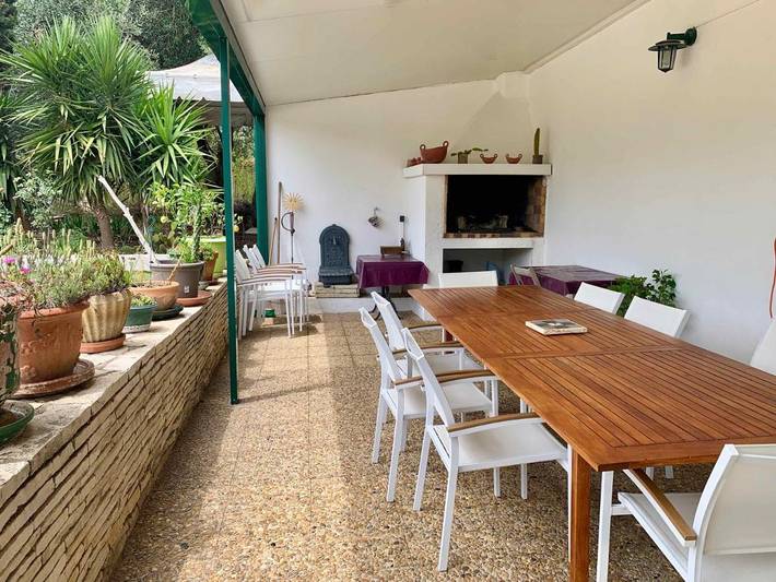 Location de vacances pour 8 personnes, avec bassin pour enfant et piscine ainsi que jacuzzi et jardin à Pinet (homonymie) - 4