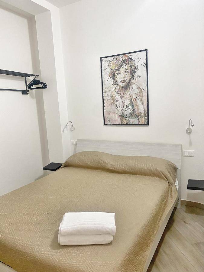 Domoblu Camere In Centro in Tortolì, Province de Ogliastra