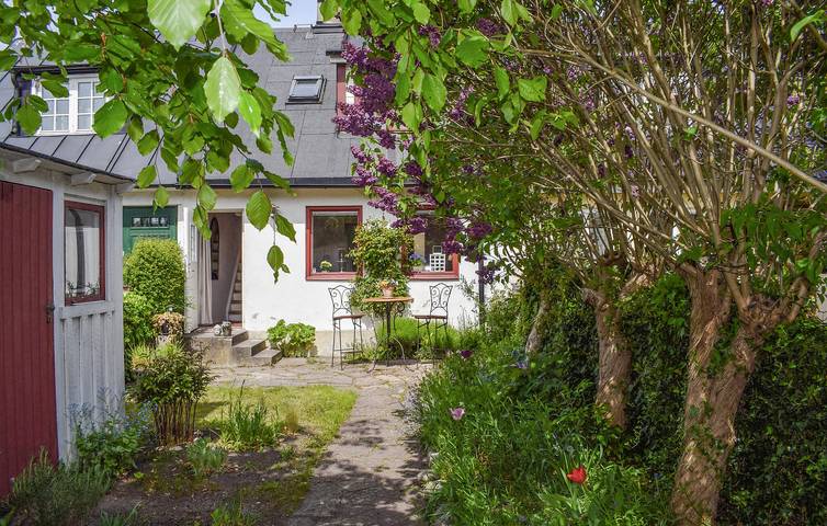 Ferienhaus für 4 Personen, mit Terrasse und Garten in Malmö