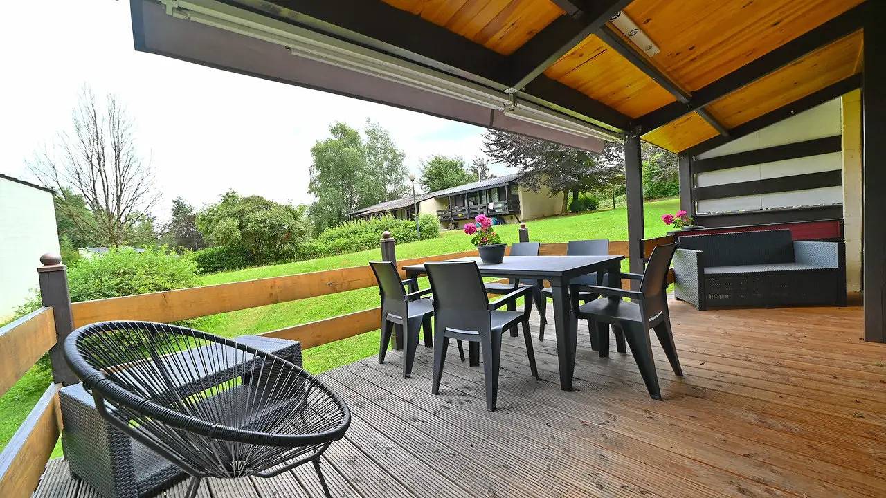 Bungalow voor 7 personen met terras in Provincie Luxemburg