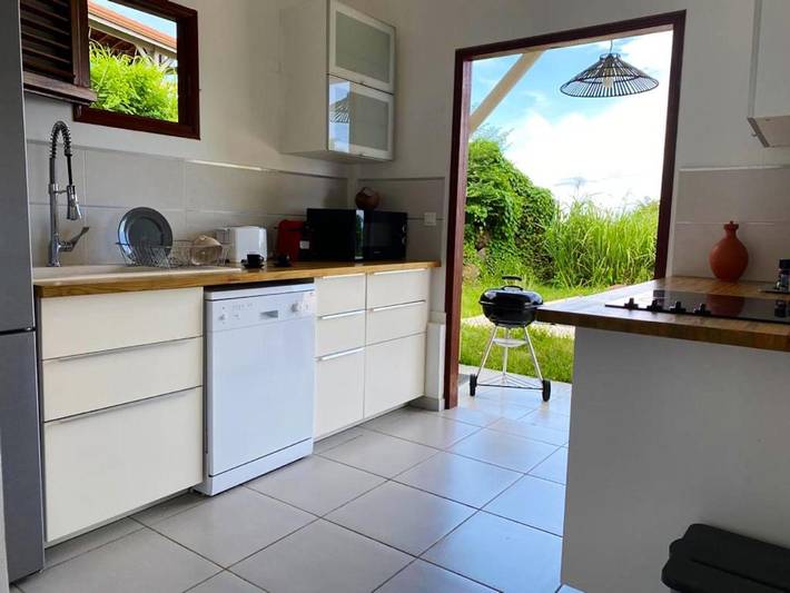 Location de vacances pour 4 personnes, avec piscine ainsi que jardin et terrasse à Case-Pilote - 2