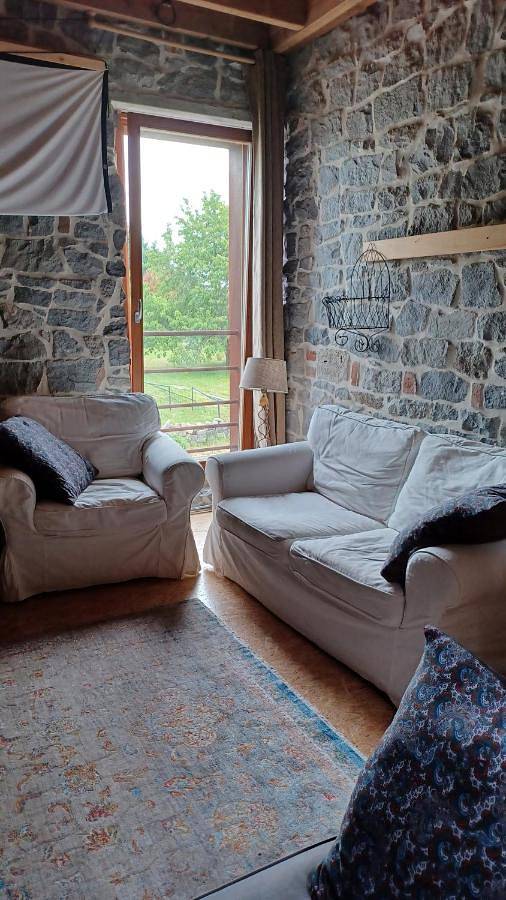 Gîte pour 2 personnes, avec vue à Modave