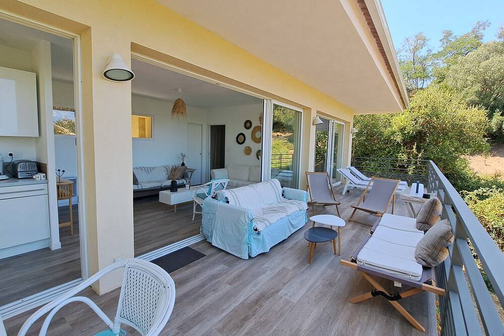 Villa contemporaine 2Ch 4 pers -Déco soignée- Grande terrasse- vue mer et maquis in Portigliolo, Coti-Chiavari