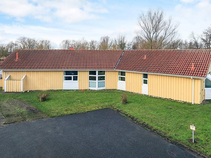 Ferienhaus für 10 Personen, mit Terrasse und Whirlpool sowie Kinderpool und Pool in Otterndorf