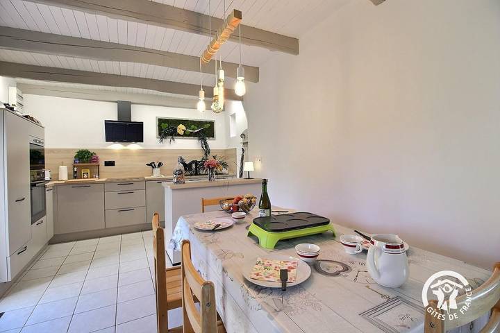 Gîte pour 4 personnes, avec jardin et terrasse à Ploulec'h - 4